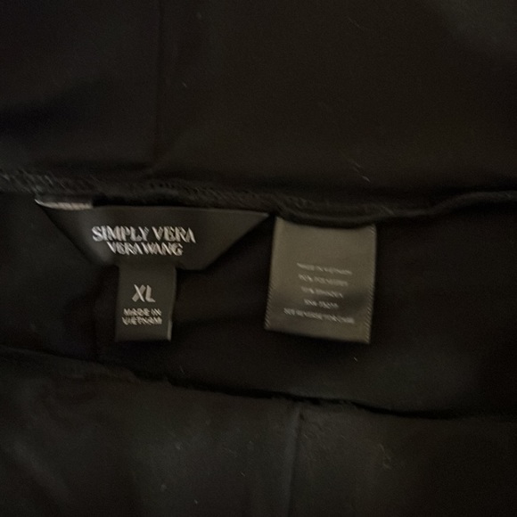 Vera Wang leggings - Picture 3 of 3